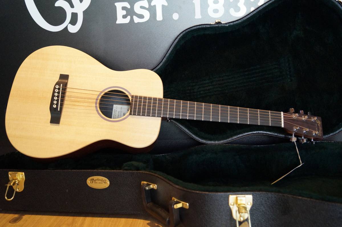 Guitare de voyage Martin LX1 Disponible à Arles Sud Musique